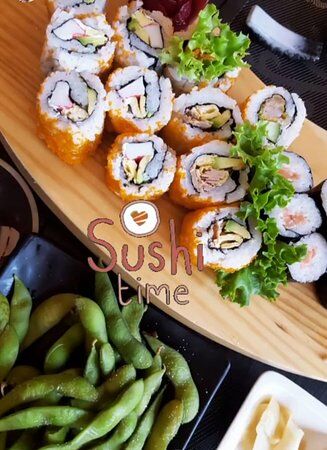 Sakura Sushi & Grill Restaurant