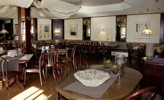 Café-Restaurant-Conditorei Pöllmann