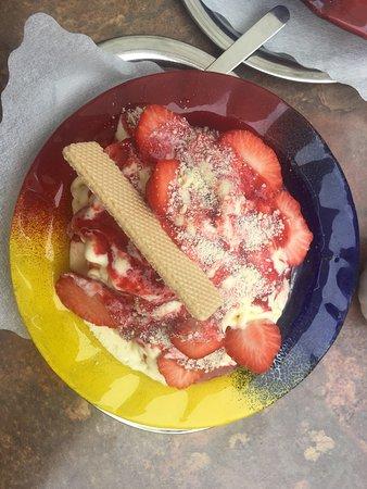 Eis Cafe Gelatissimo