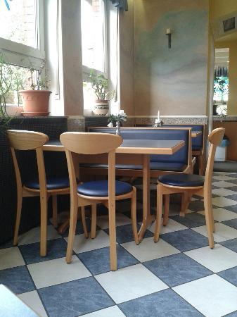 Naxos Grill-Pizzeria