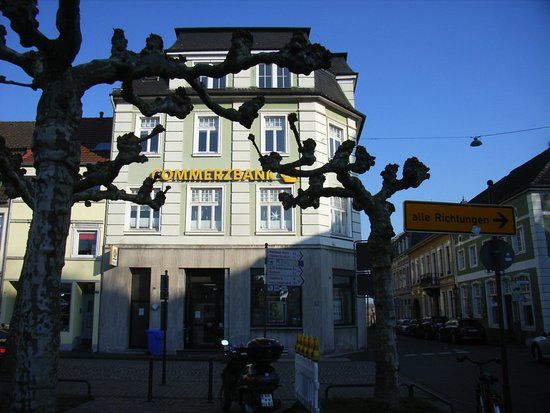 Krefeld Ürdingen Einkaufsstraße