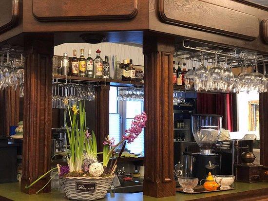 La table Du Tag Kuss