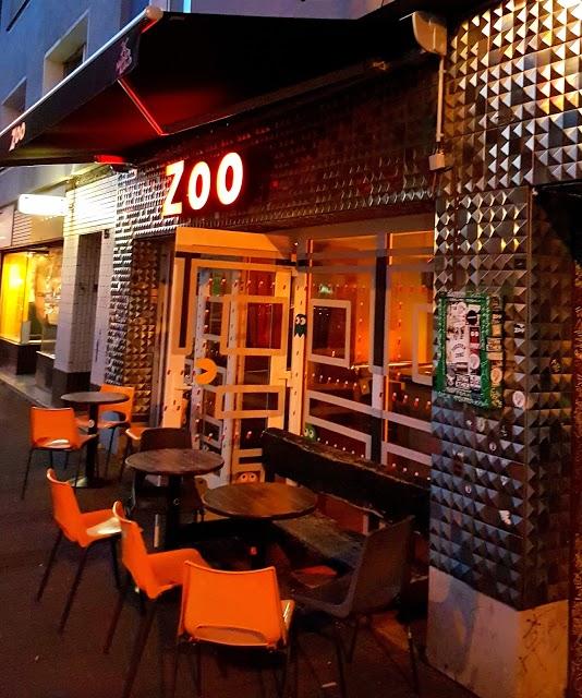 Zoo - The tavern