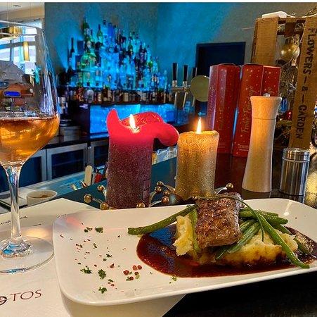 Notos Bar-Restaurant