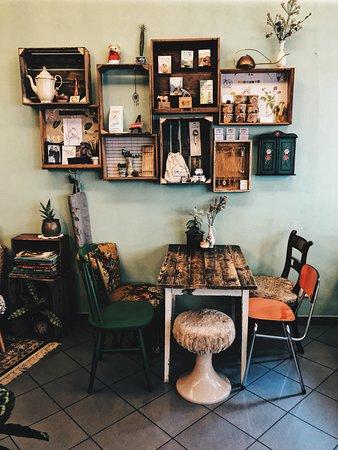 vevi - veganes Vintage Cafe