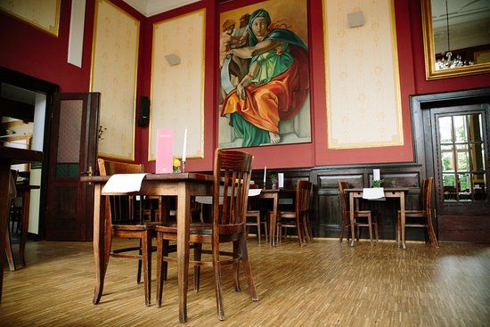 Kulinarischer Bahnhof Lukas