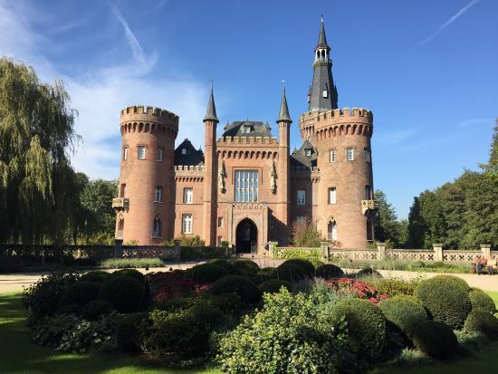 Schloss Moyland