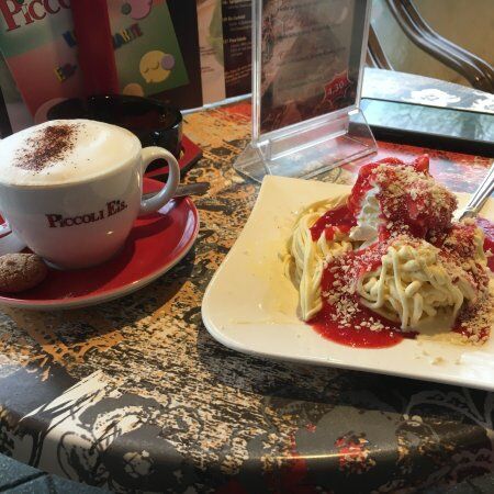Eiscafé Piccoli